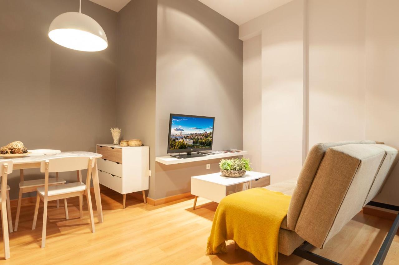 Bhost - Apartamento Victoria Málaga Dış mekan fotoğraf