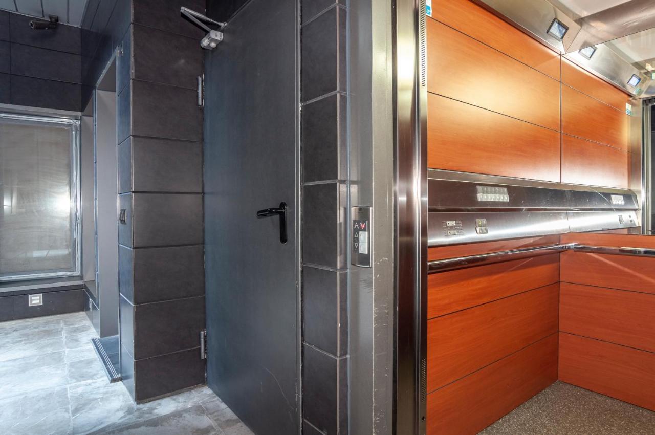 Bhost - Apartamento Victoria Málaga Dış mekan fotoğraf